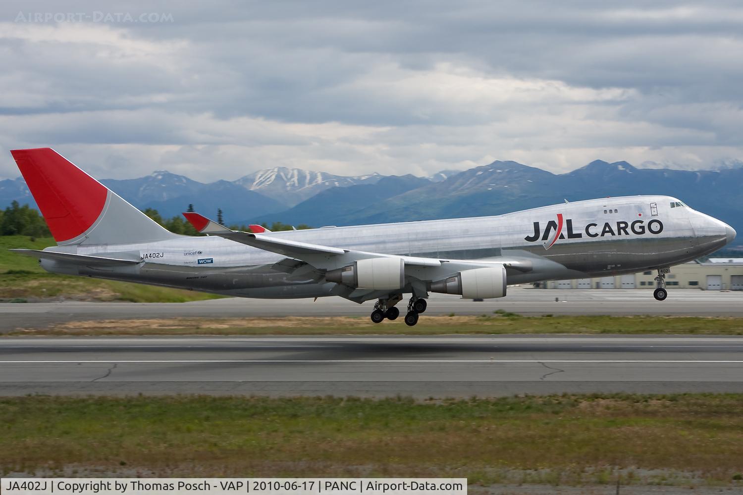 JA402J, 2004 Boeing 747-446F C/N 33749, Japan Airlines - JAL