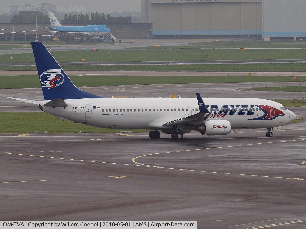 OM-TVA, 2001 Boeing 737-86N C/N 32243, Taxi for take off of the 