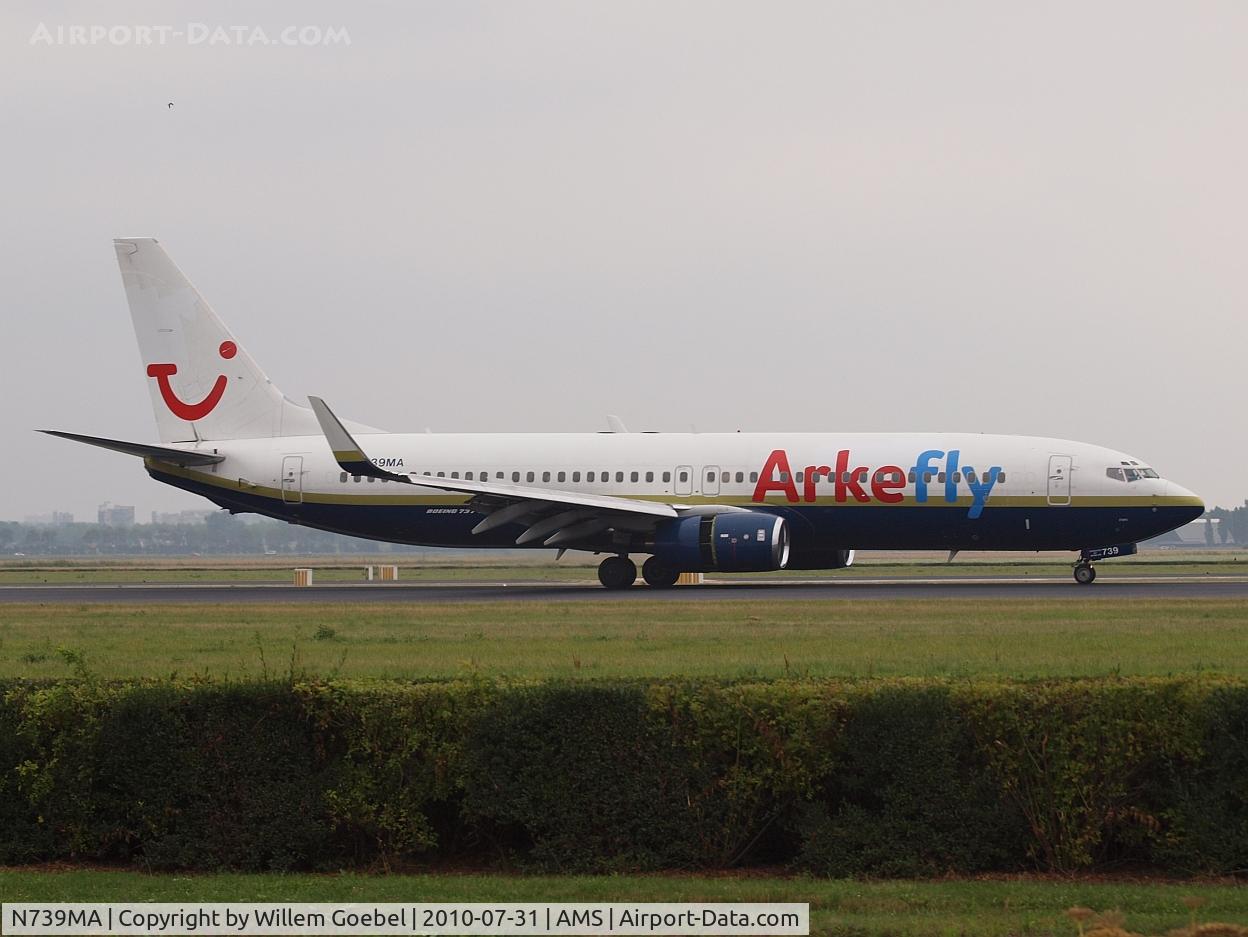 N739MA, 2004 Boeing 737-8Q8 C/N 30670, Arrival on the  