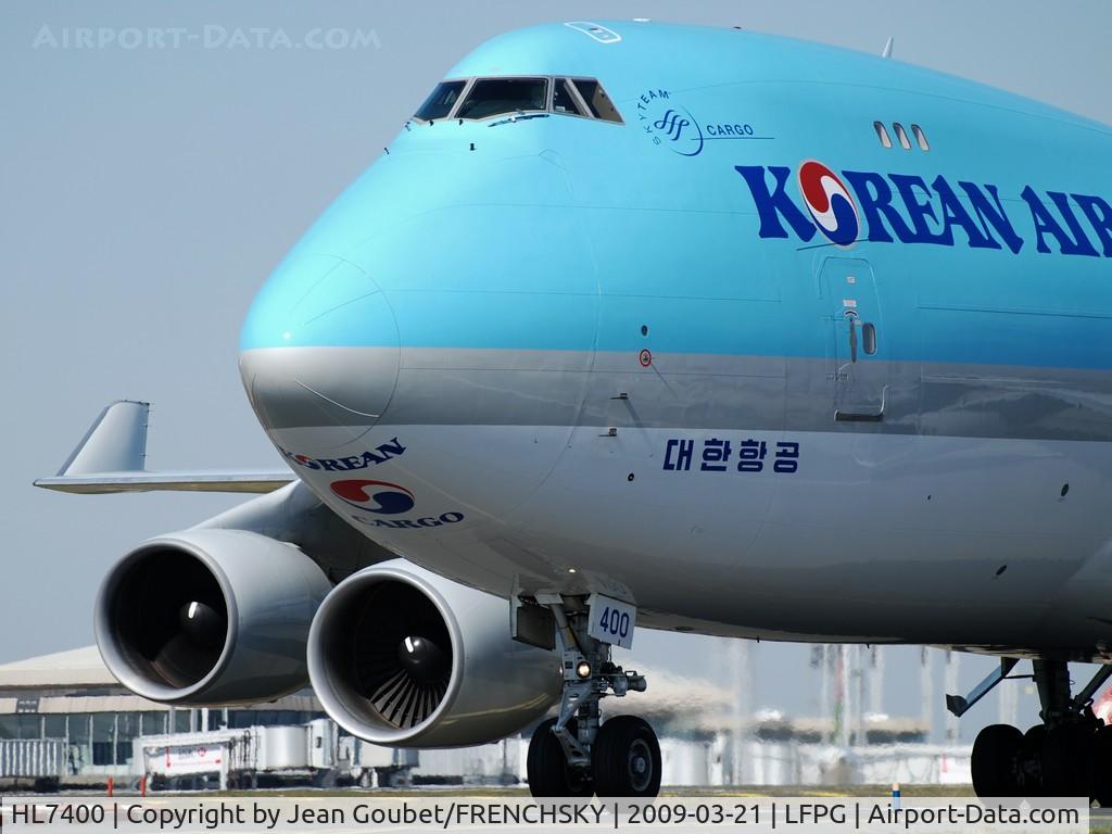 HL7400, 2001 Boeing 747-4B5F/SCD C/N 26414, aux //