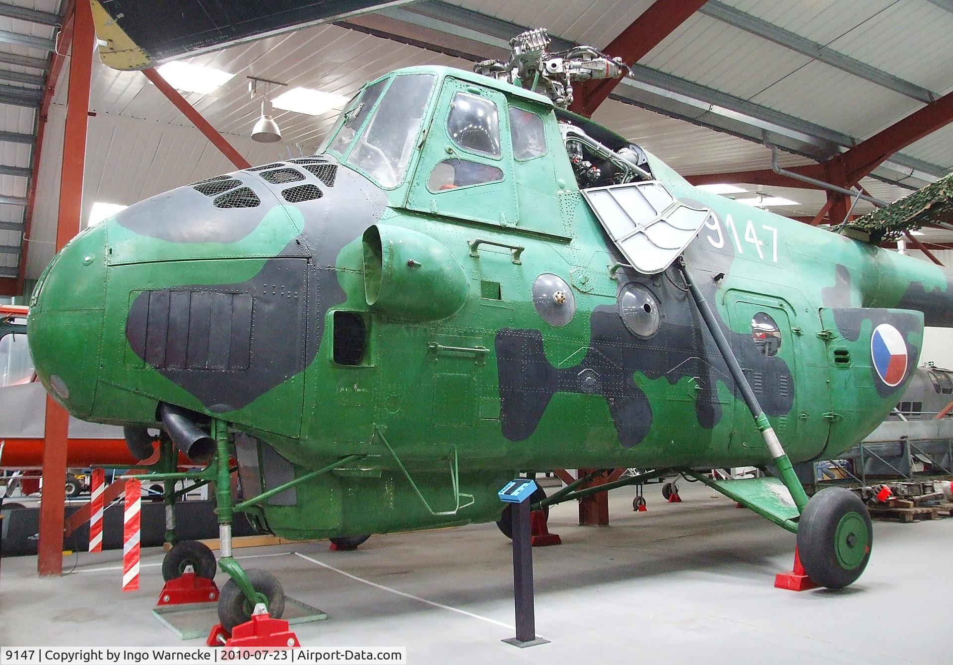 9147, Mil Mi-4 Hound C/N 09147, Mil Mi-4 Hound at the Helicopter Museum, Weston-super-Mare