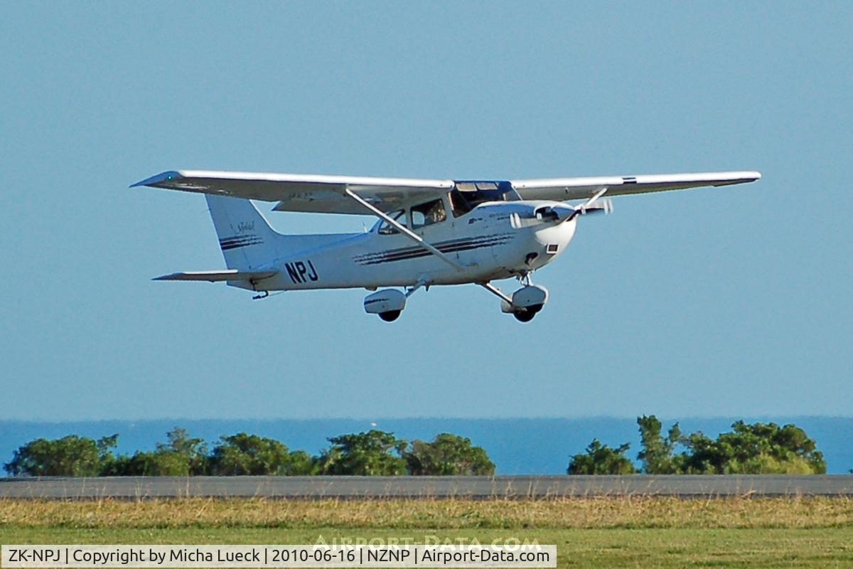 ZK-NPJ, Cessna 172R C/N 17280092, New Plymouth Aero Club