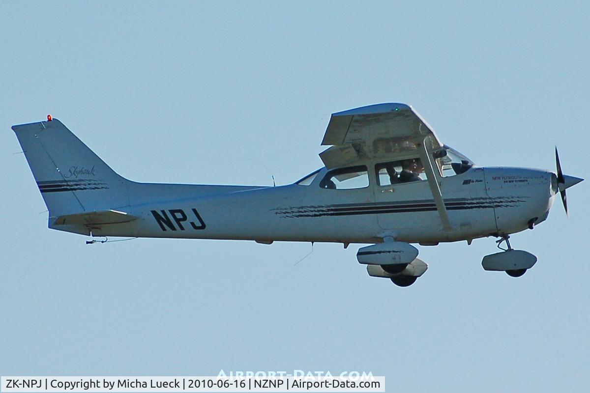 ZK-NPJ, Cessna 172R C/N 17280092, New Plymouth Aero Club