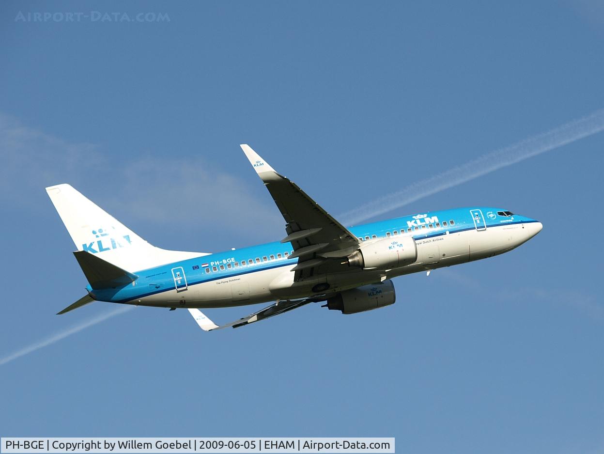 PH-BGE, 2008 Boeing 737-7K2 C/N 30371, Take off of the 