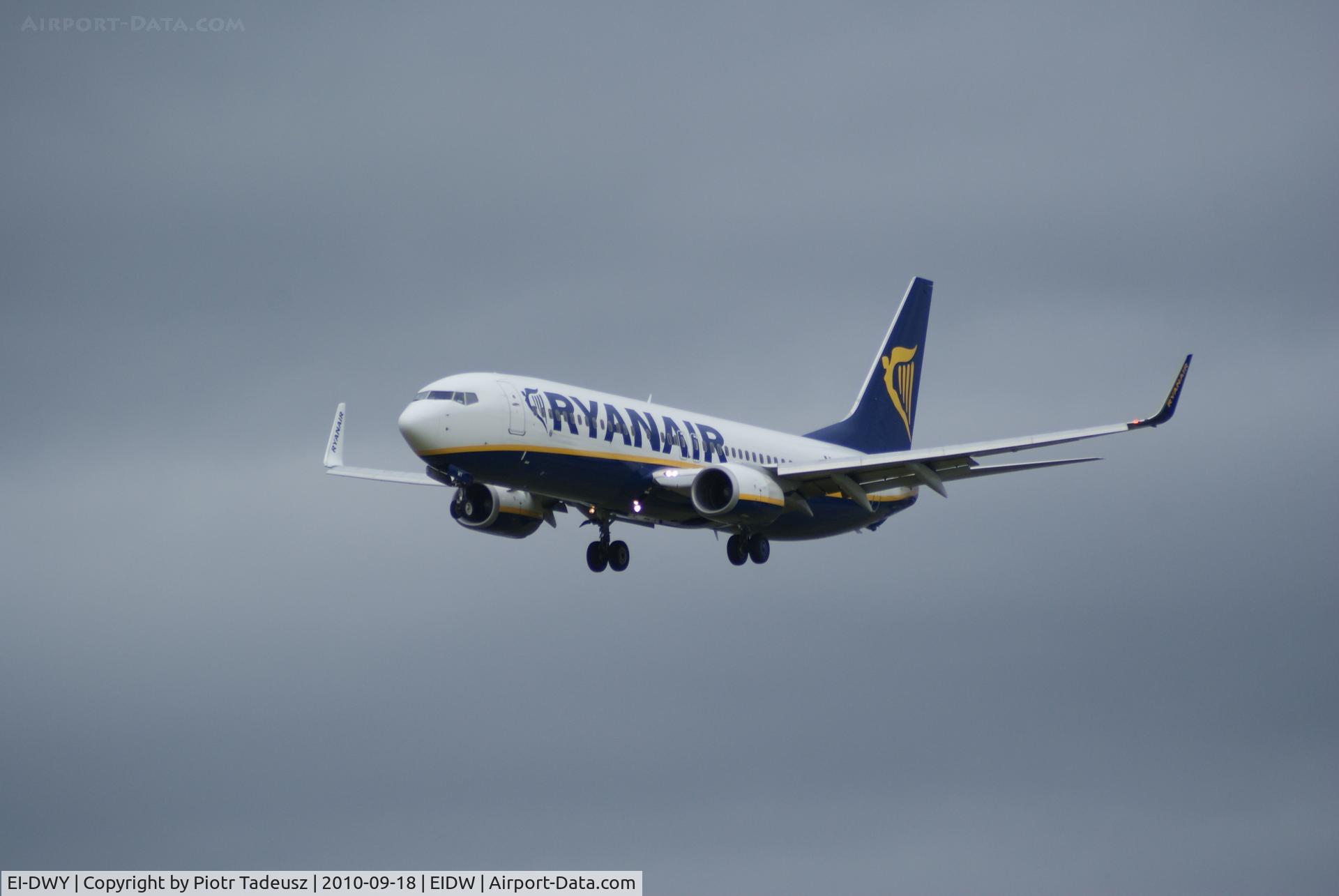 EI-DWY, 2008 Boeing 737-8AS C/N 33638, dublin