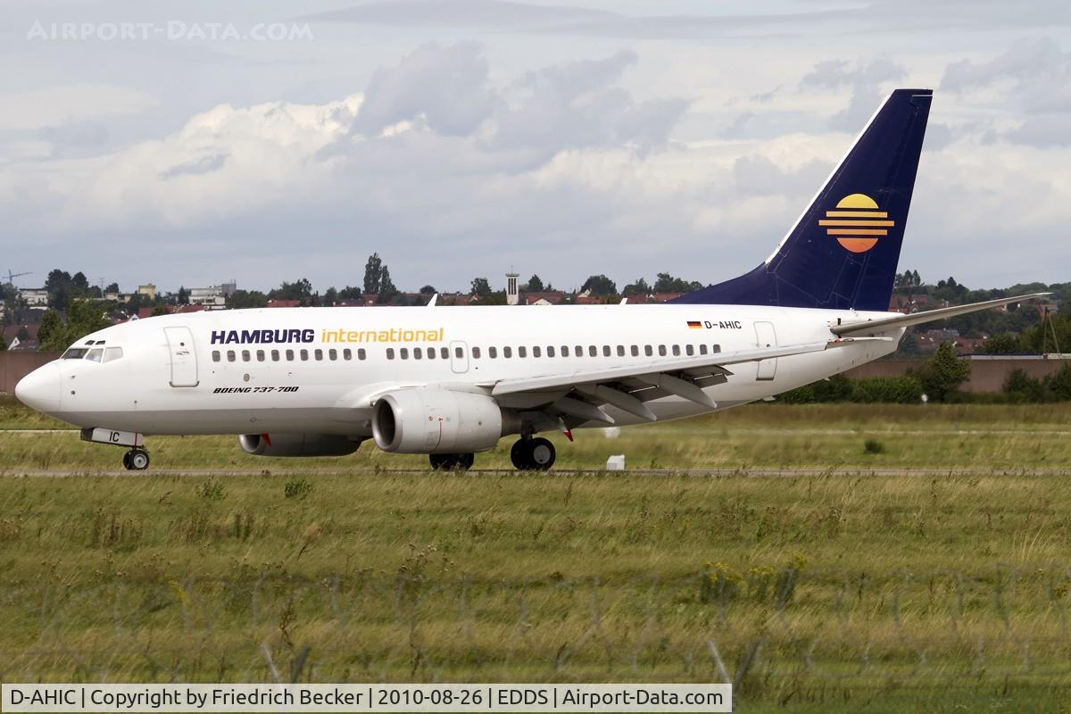 D-AHIC, 2001 Boeing 737-7BK C/N 30617, decelerating after touchdown