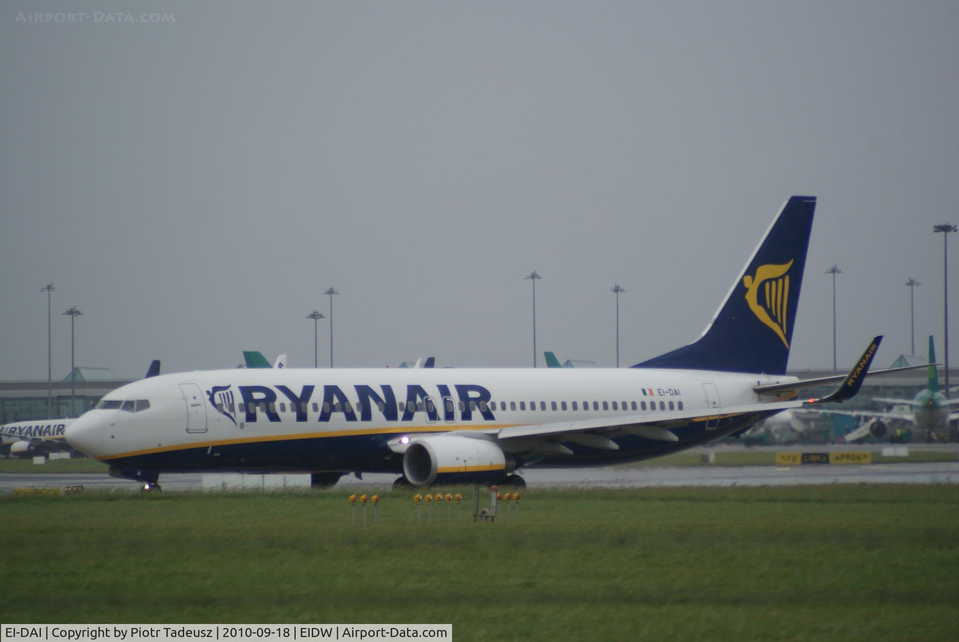 EI-DAI, 2003 Boeing 737-8AS C/N 33547, dublin