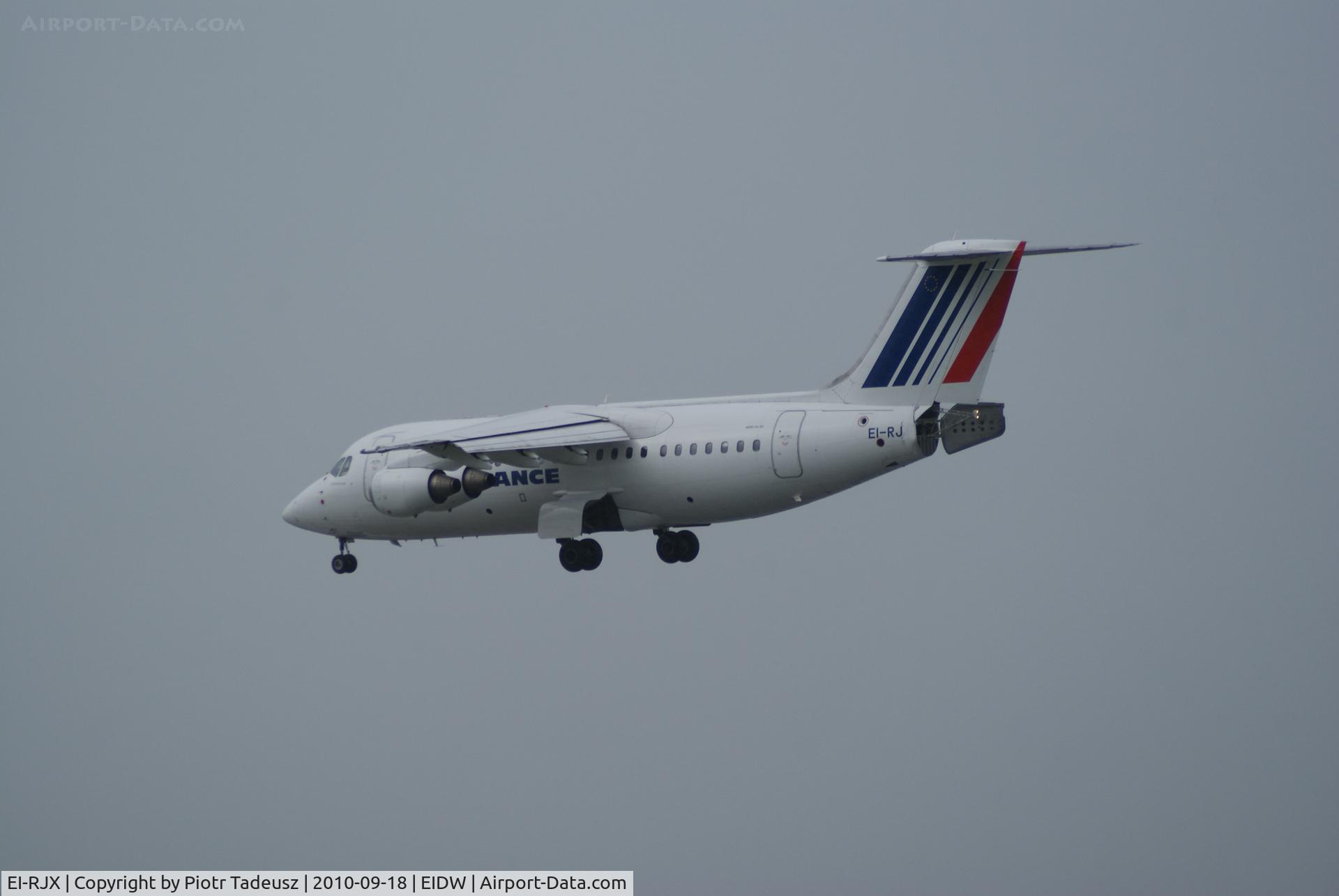 EI-RJX, 2000 BAe Systems Avro 146-RJ85A C/N E.2372, dublin