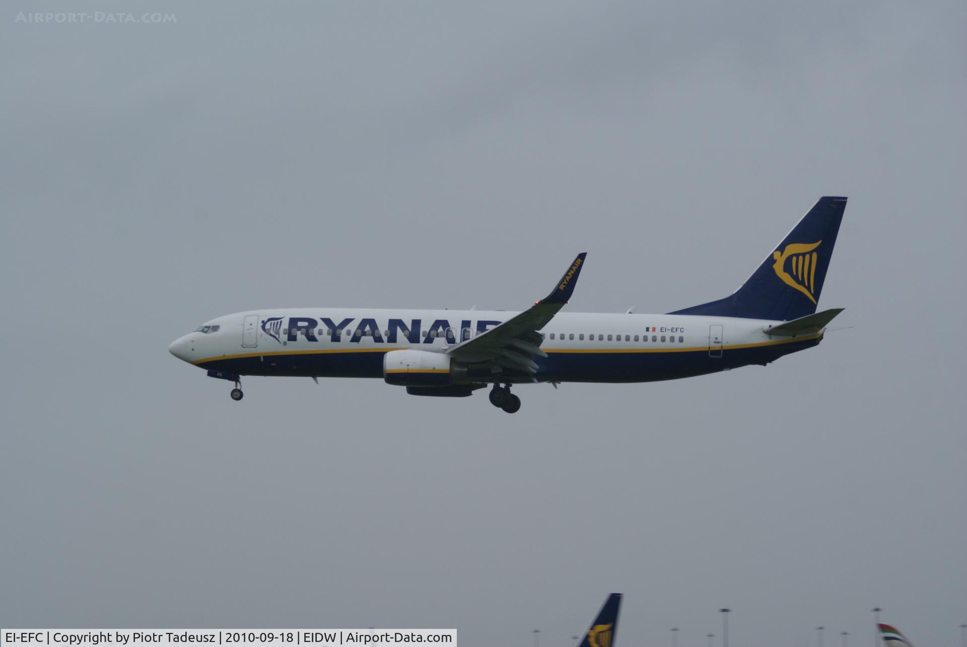 EI-EFC, 2009 Boeing 737-8AS C/N 35015, dublin