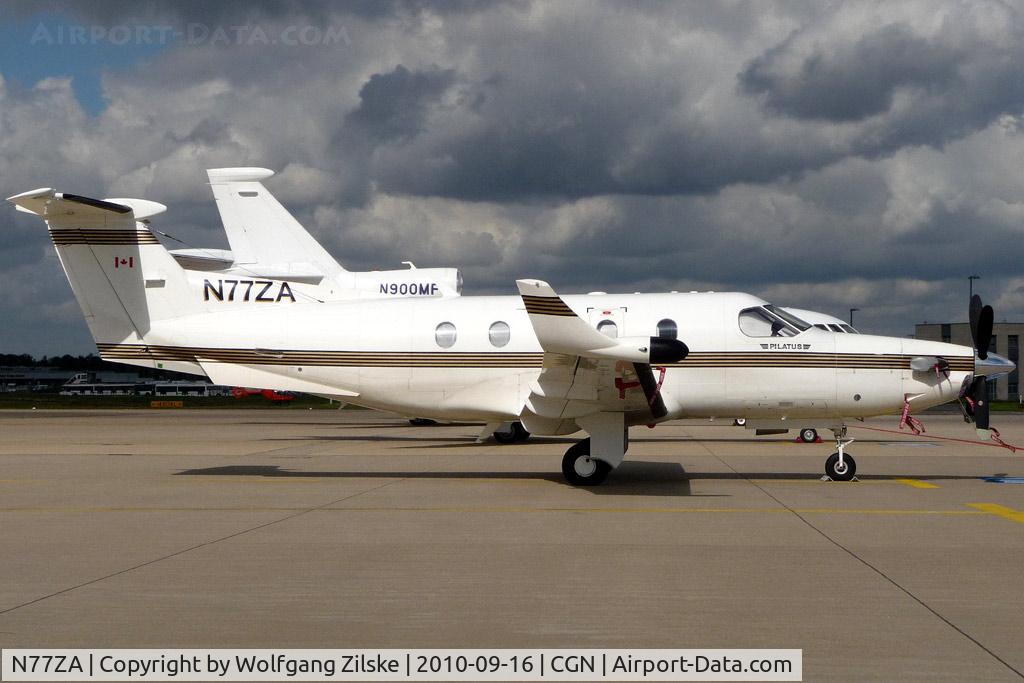 N77ZA, 1999 Pilatus PC-12/45 C/N 300, visitor