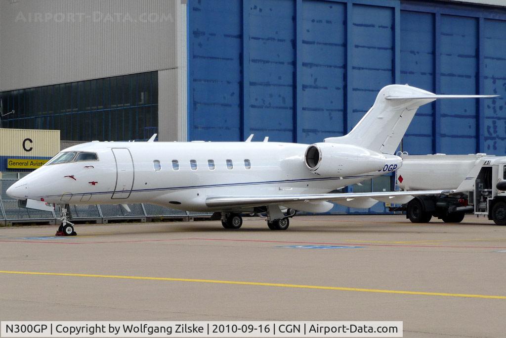 N300GP, Bombardier Challenger 300 (BD-100-1A10) C/N 20253, visitor