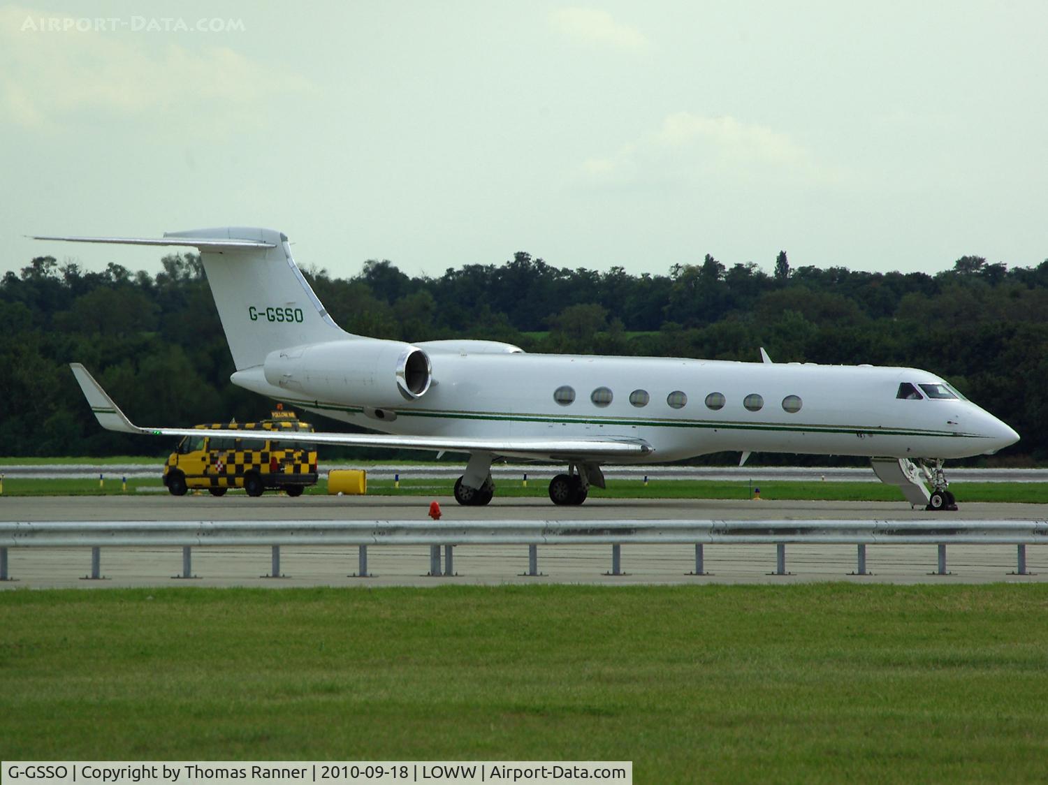 G-GSSO, 2004 Gulfstream Aerospace GV-SP (G550) C/N 5019, TAG Aviation Gulfstream GV
