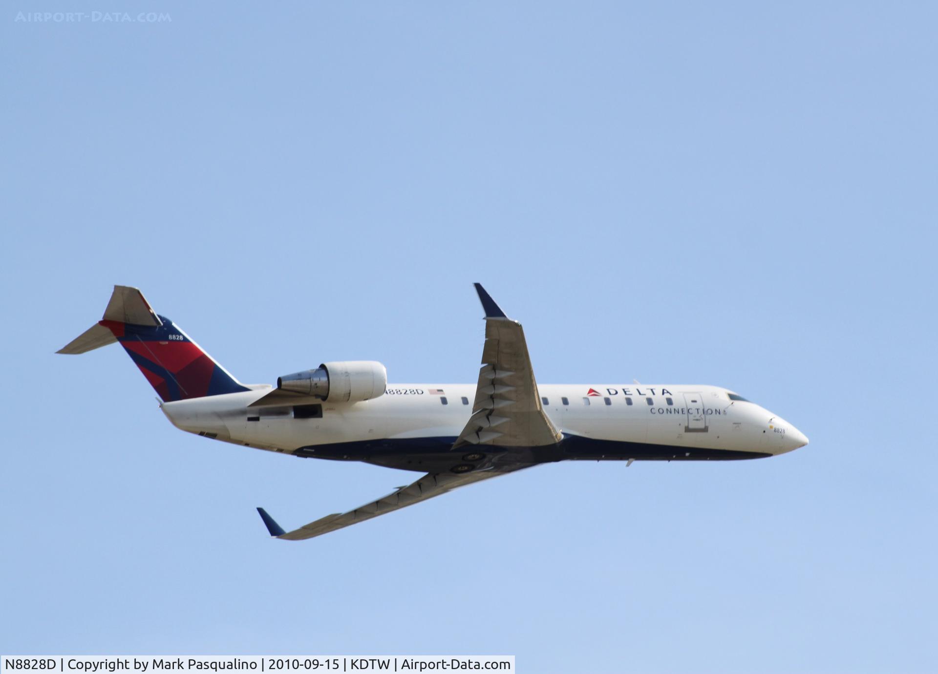 N8828D, 2003 Bombardier CRJ-200LR (CL-600-2B19) C/N 7828, CL-600-2B19