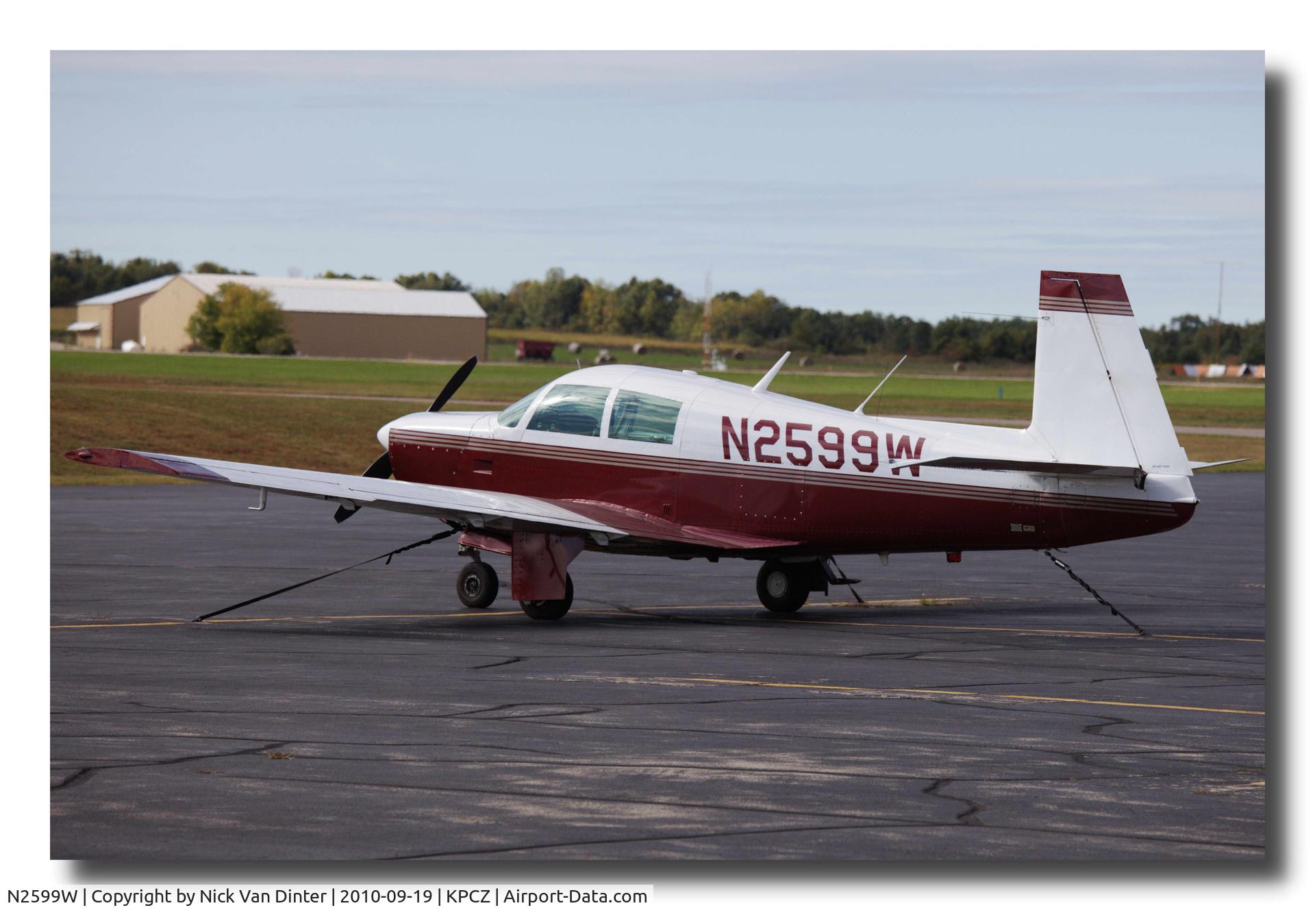 N2599W, 1965 Mooney M20E C/N 950, On the Ramp