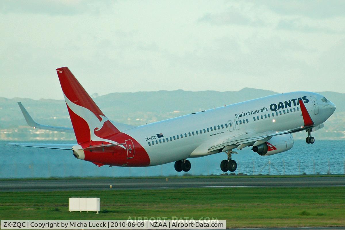 ZK-ZQC, 2009 Boeing 737-838 C/N 34202, At Auckland