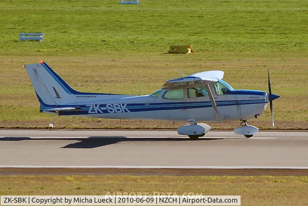 ZK-SBK, Cessna 172P C/N 17275566, At Christchurch