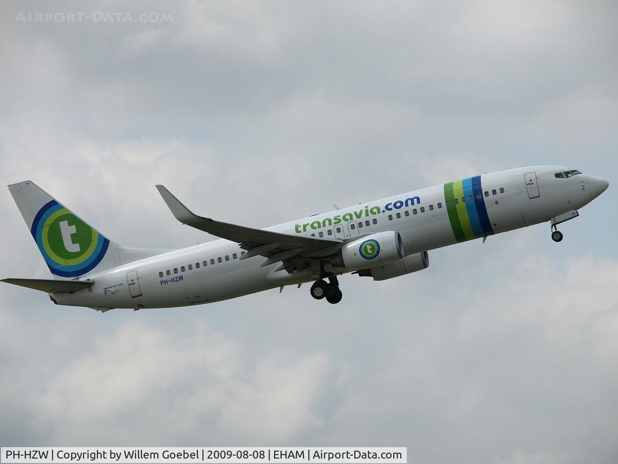 PH-HZW, 2002 Boeing 737-8K2 C/N 29345, Take off of the  