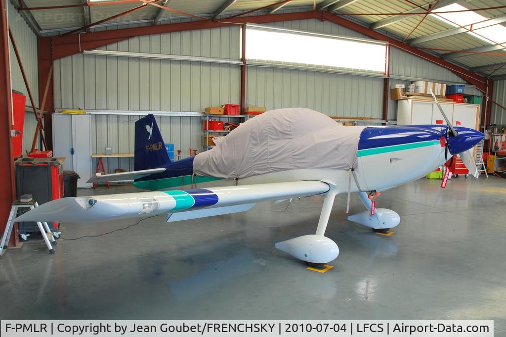 F-PMLR, Vans RV-8 C/N 80592, au hangar