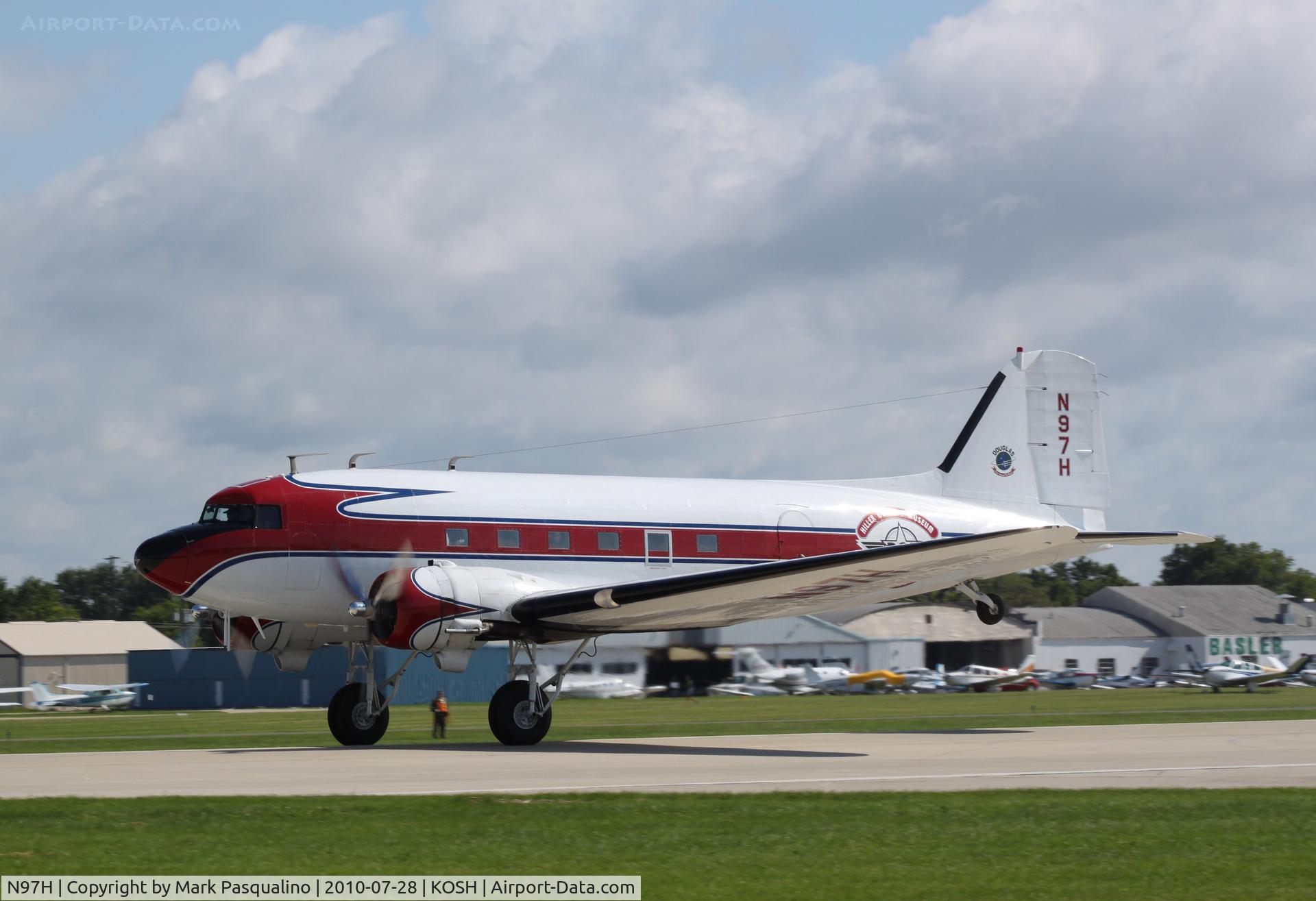 N97H, 1945 Douglas DC3C-S1C3G (C-47A) C/N 16865, Douglas DC3C