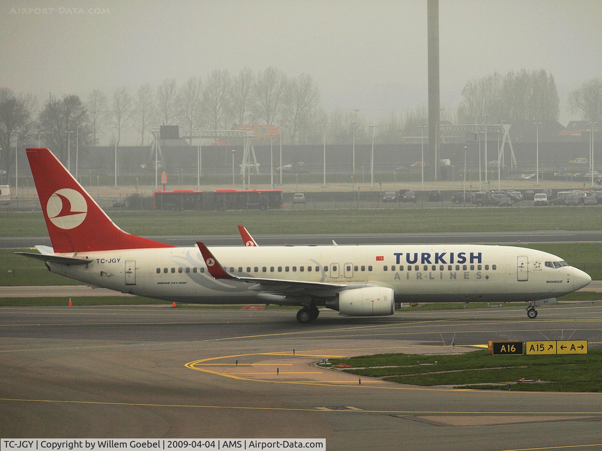 TC-JGY, 2008 Boeing 737-8F2 C/N 35738, Taxi for take off