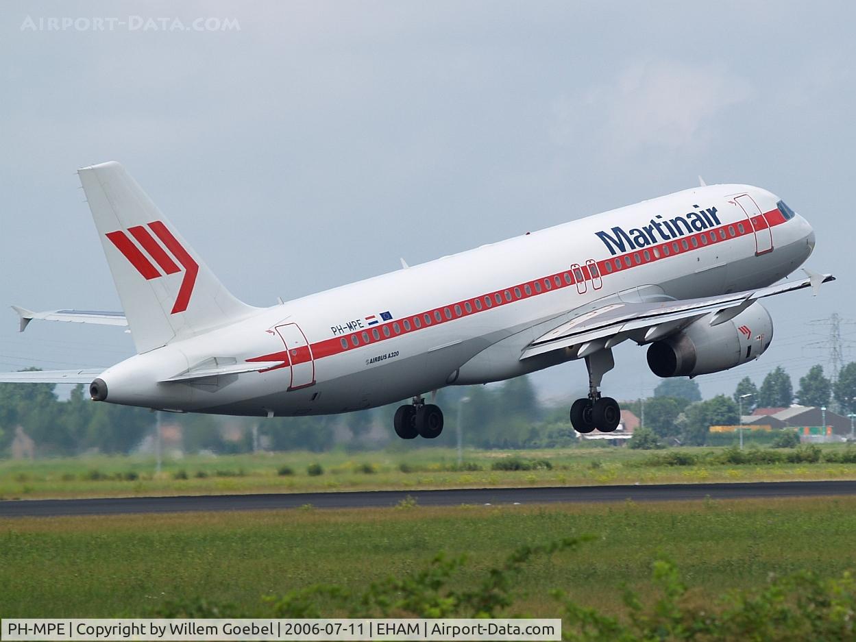 PH-MPE, 2003 Airbus A320-232 C/N 1945, Take off of the Polderbaan