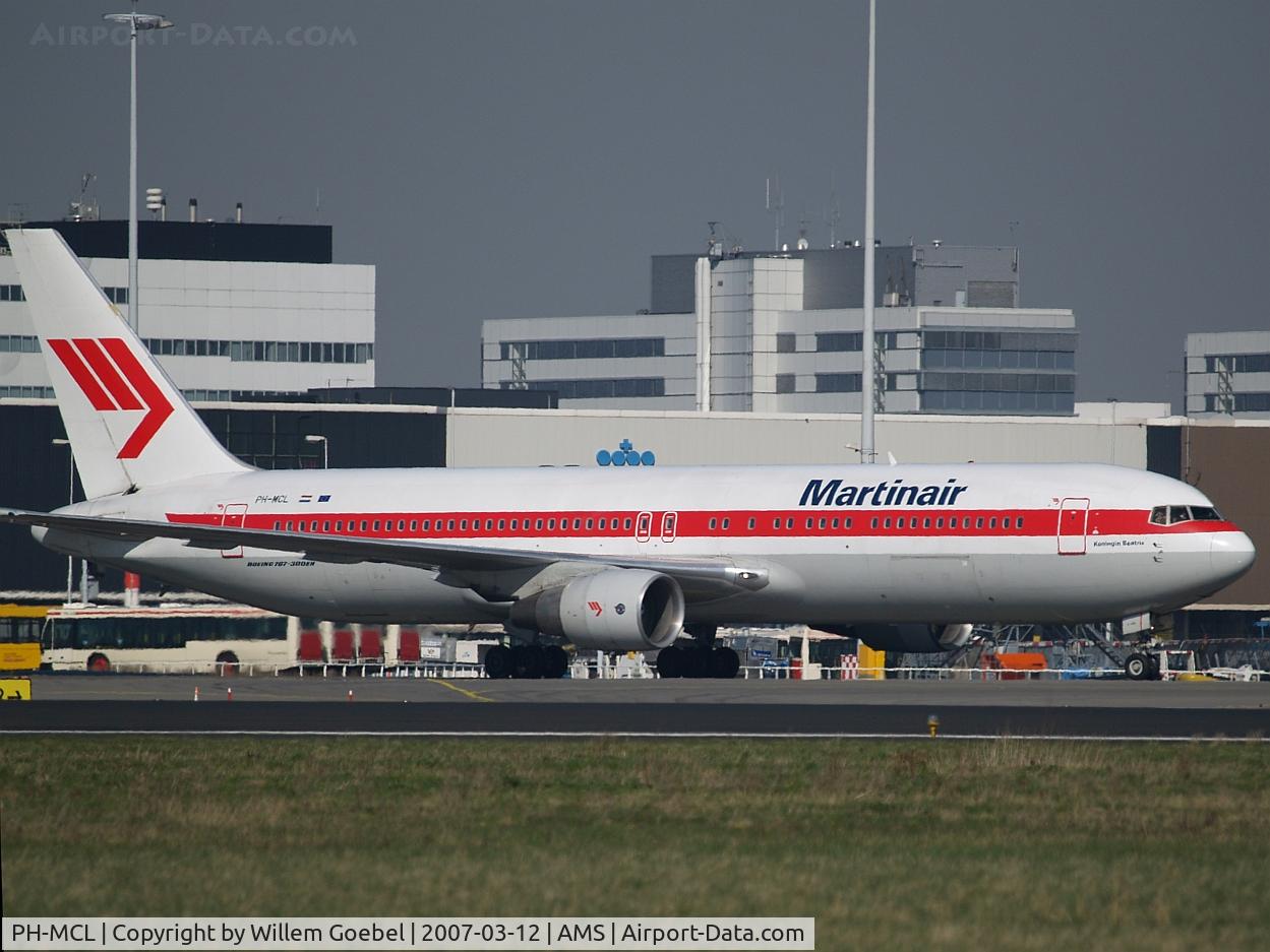 PH-MCL, 1992 Boeing 767-31A/ER C/N 26469, Arrival on Amsterdam airport