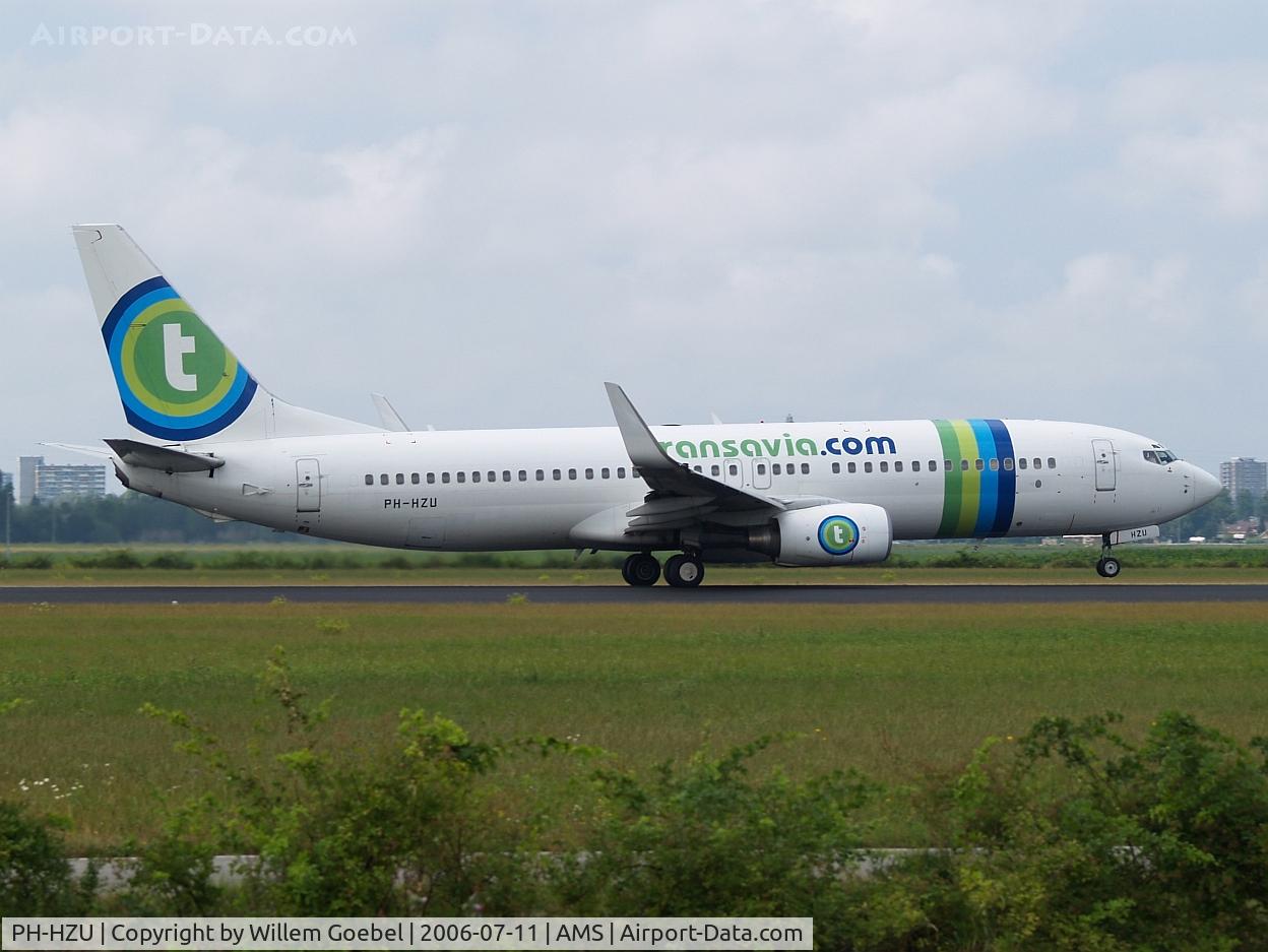PH-HZU, Boeing 737-8BG C/N 32358, Take off of the  Polderbaan on Amsterdam airport