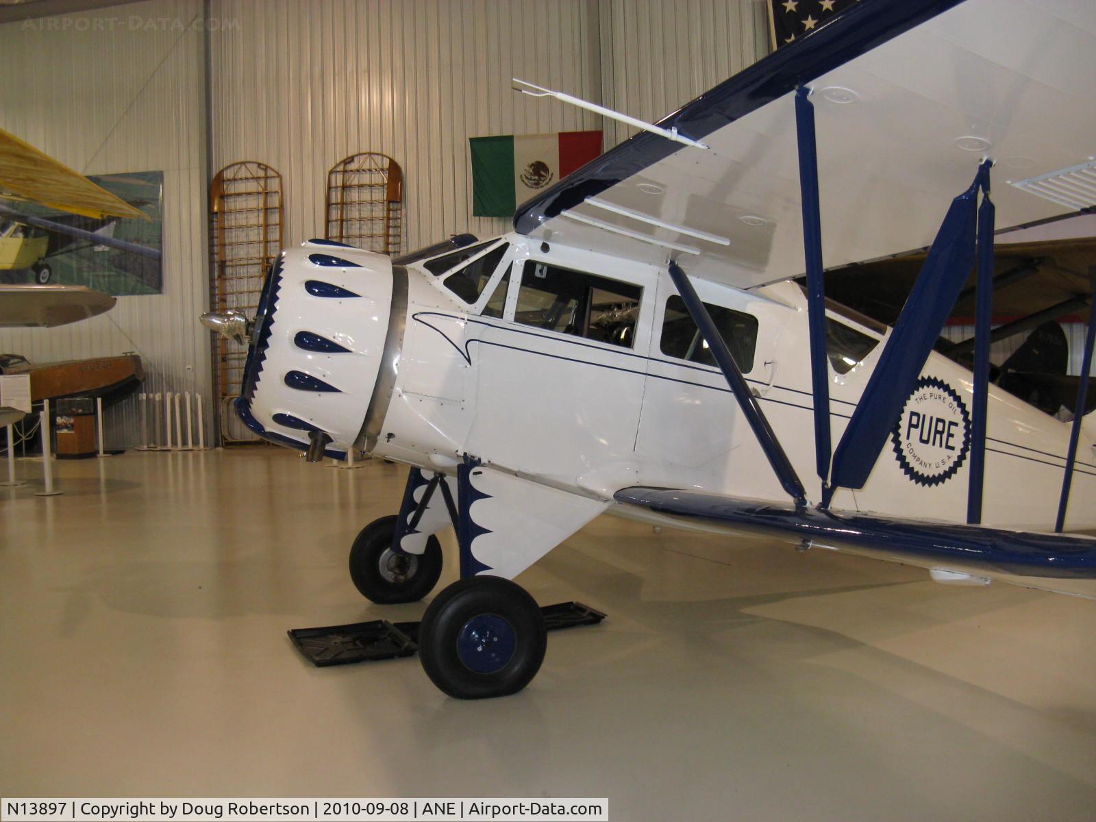 N13897, 1934 Waco UKC C/N 3842, 1934 Waco UKC, Continental W670 210 Hp, at Golden Wings Museum