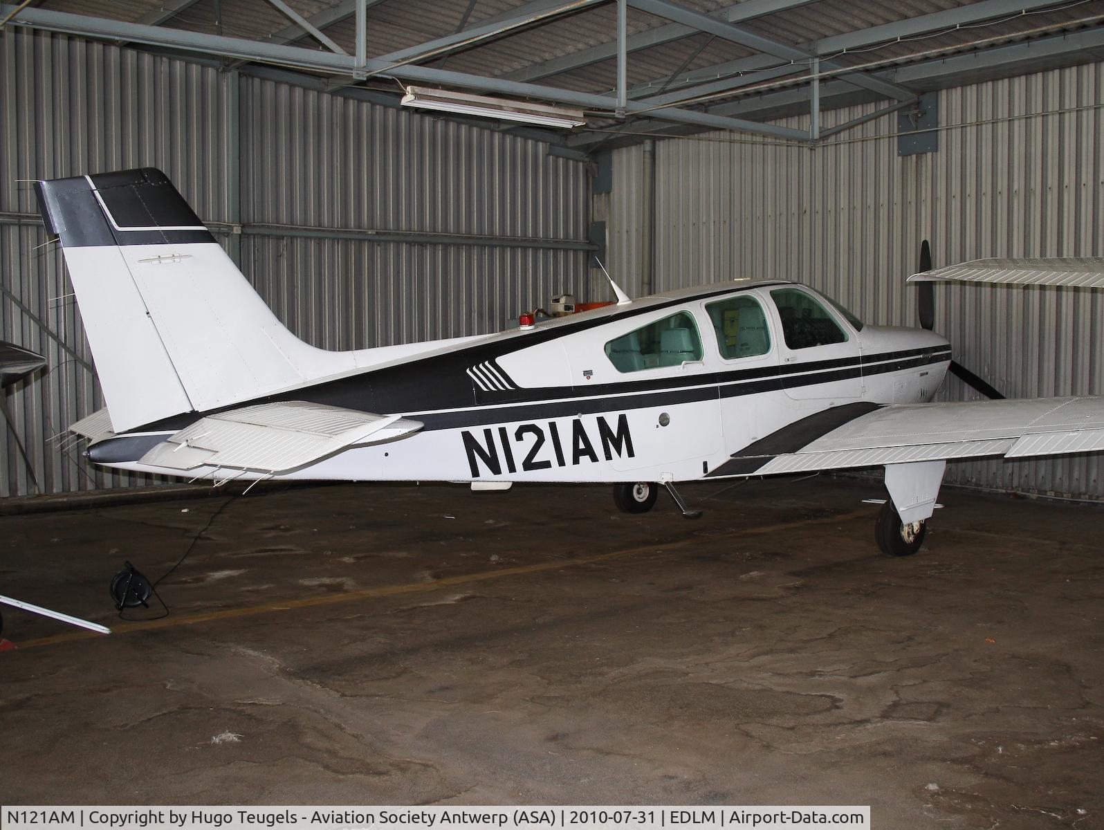 N121AM, 1987 Beech F33A Bonanza C/N CE-1126, Marl-Loemühle