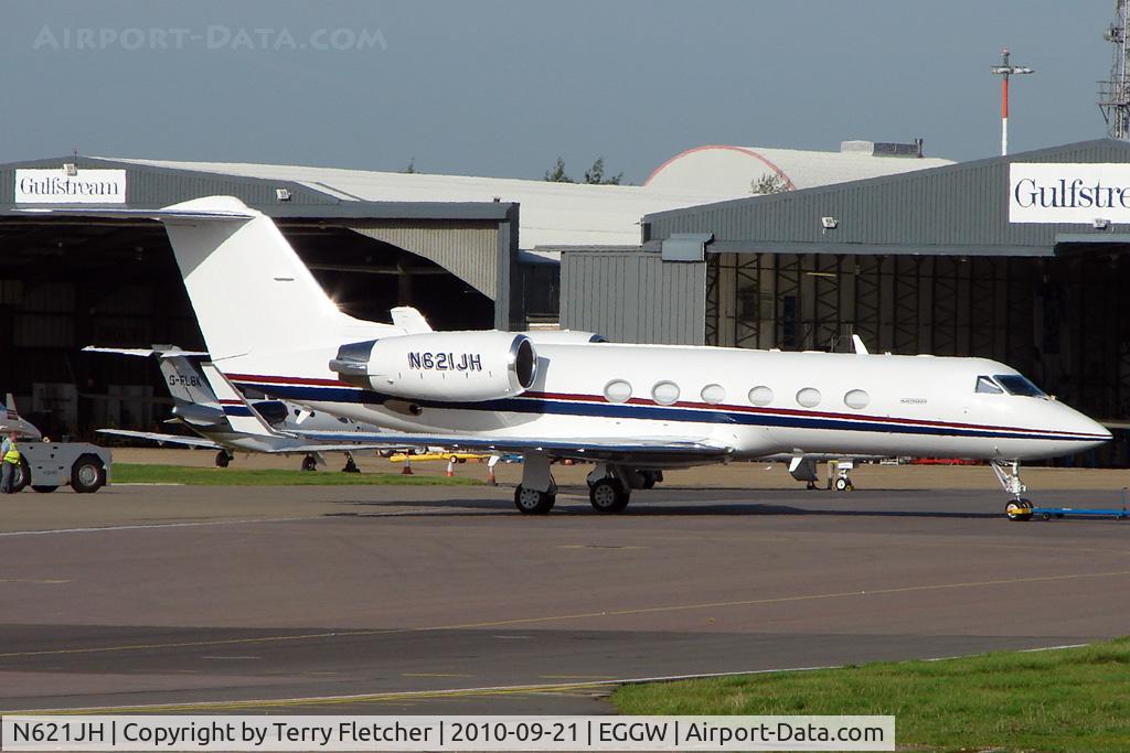 N621JH, 2000 Gulfstream Aerospace G-IV C/N 1423, 2000 Gulfstream Aerospace G-IV, c/n: 1423 at Luton