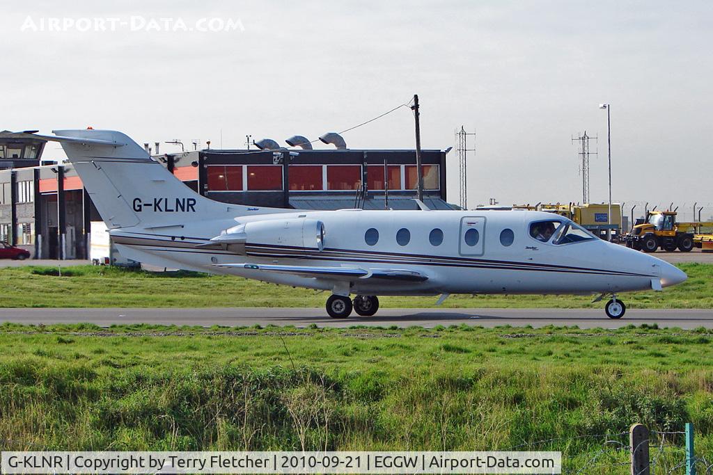 G-KLNR, 2009 Raytheon Hawker 400XP C/N RK-552, 2009 Raytheon Aircraft Company Hawker 400XP, c/n: RK-552 at Luton