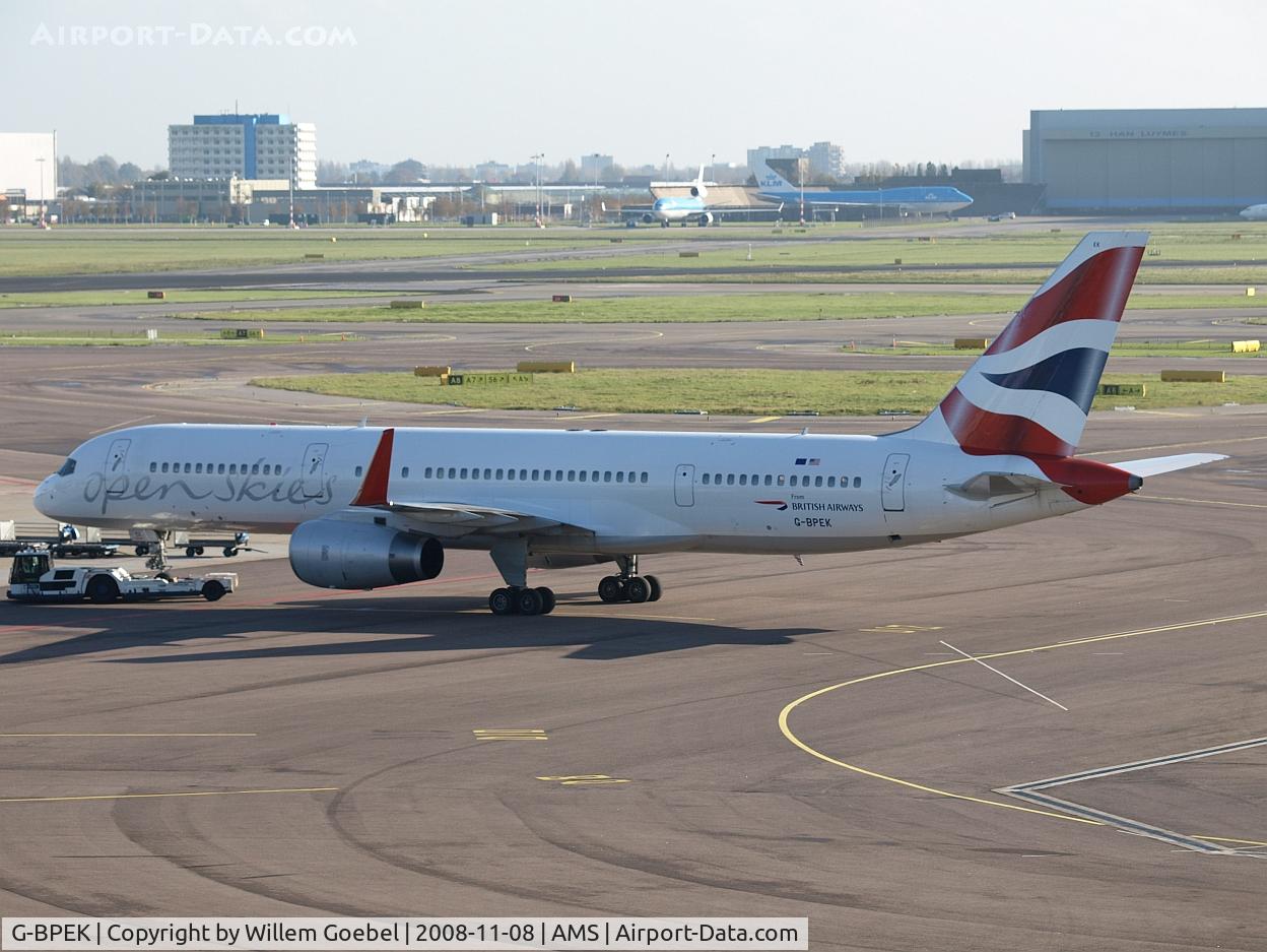 G-BPEK, 1995 Boeing 757-236 C/N 25808, Push back for take off