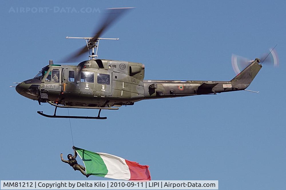 MM81212, Agusta AB-212AM C/N 5827, Italy Air Force  Agusta AB-212AM
(cn 5827)