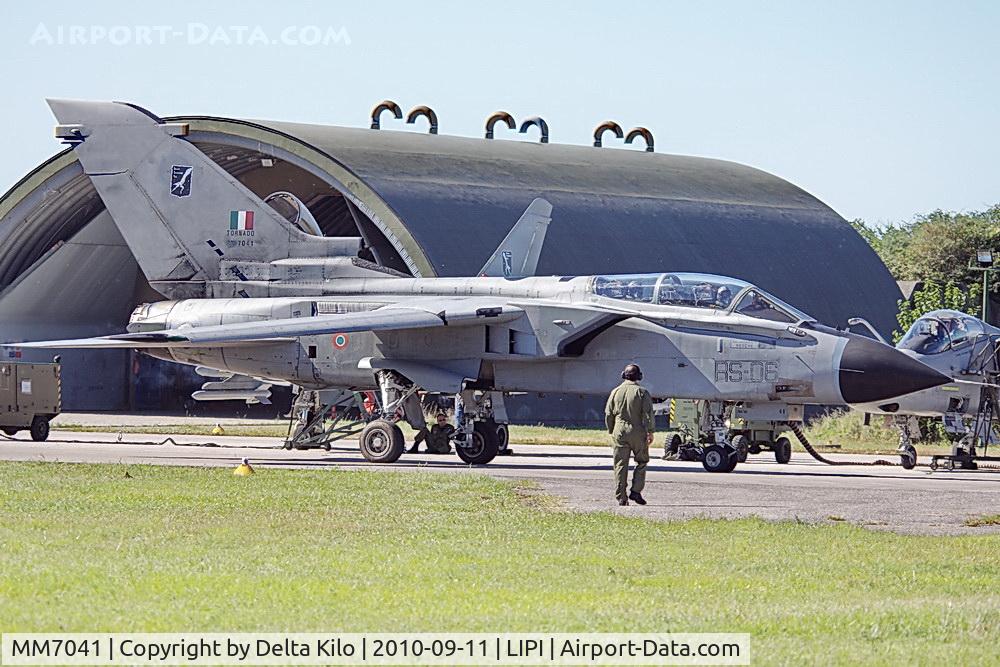 MM7041, Panavia Tornado IDS C/N 357/IS040/5050, Italy - Air Force Panavia Tornado IDS 