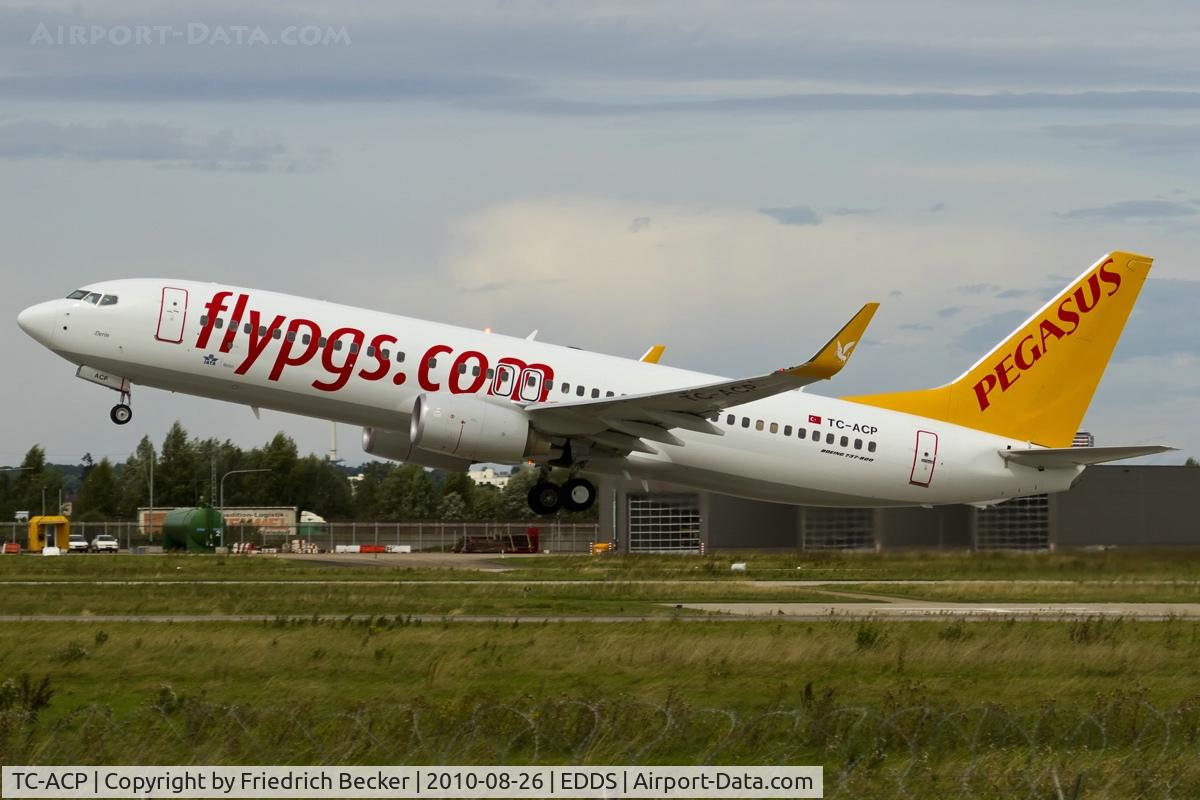 TC-ACP, 2010 Boeing 737-82R C/N 40697, departure from Stuttgart