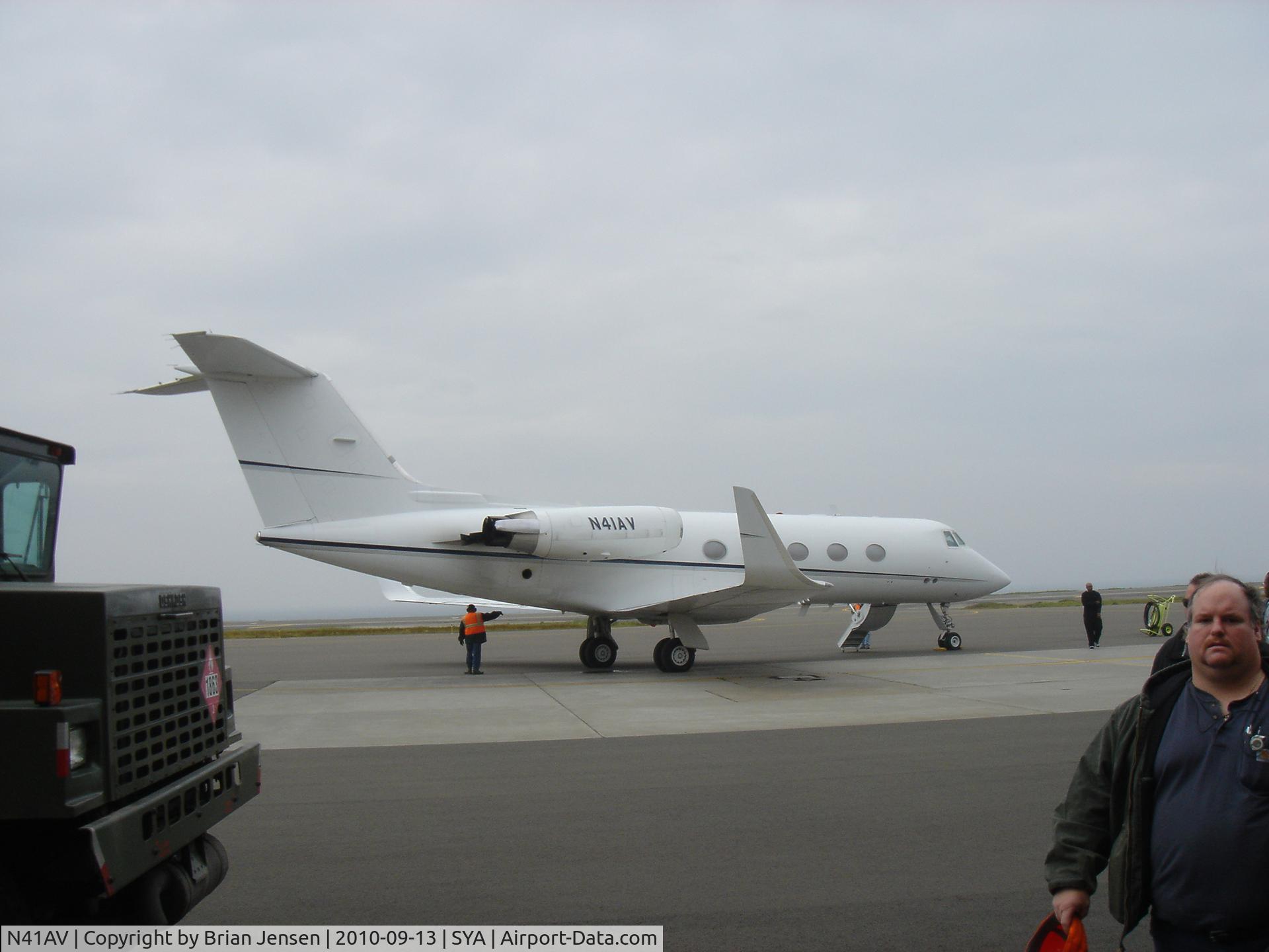 N41AV, 1969 Grumman G-1159 Gulfstream II C/N 61, Landed and departing jet in Shemya Island Eareckson AFB.