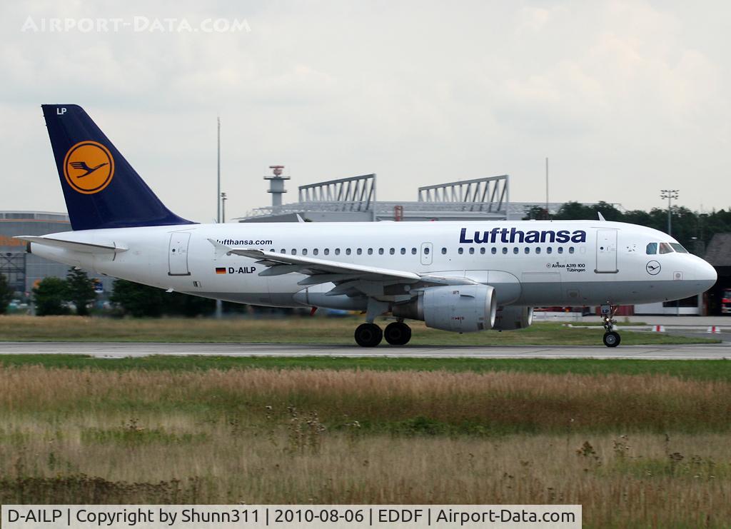 D-AILP, 1997 Airbus A319-114 C/N 717, Taking off rwy 18