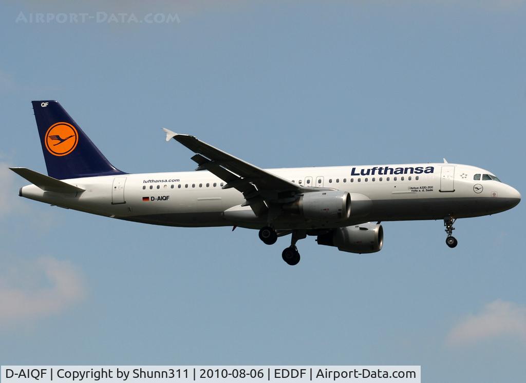 D-AIQF, 1991 Airbus A320-211 C/N 216, Landing rwy 07R