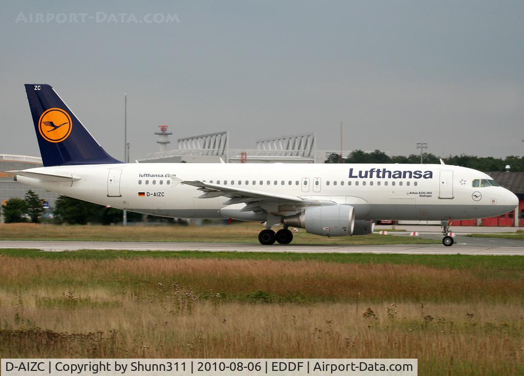 D-AIZC, 2009 Airbus A320-214 C/N 4153, Taking off rwy 18
