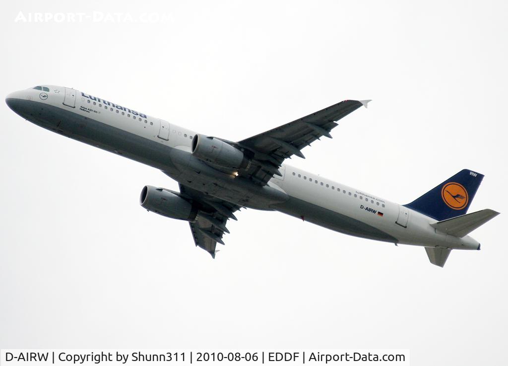 D-AIRW, 1997 Airbus A321-131 C/N 0699, Taking off rwy 25R