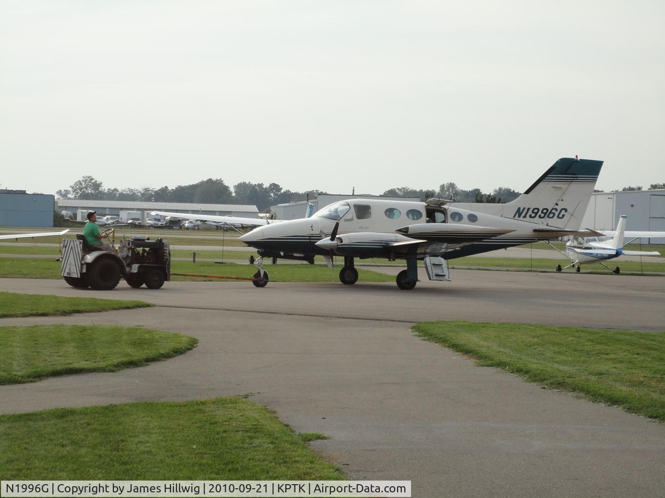 N1996G, 1974 Cessna 414 Chancellor C/N 414-0603, 1974 Cessna 414 Chancellor KPTK 21 Sep 10