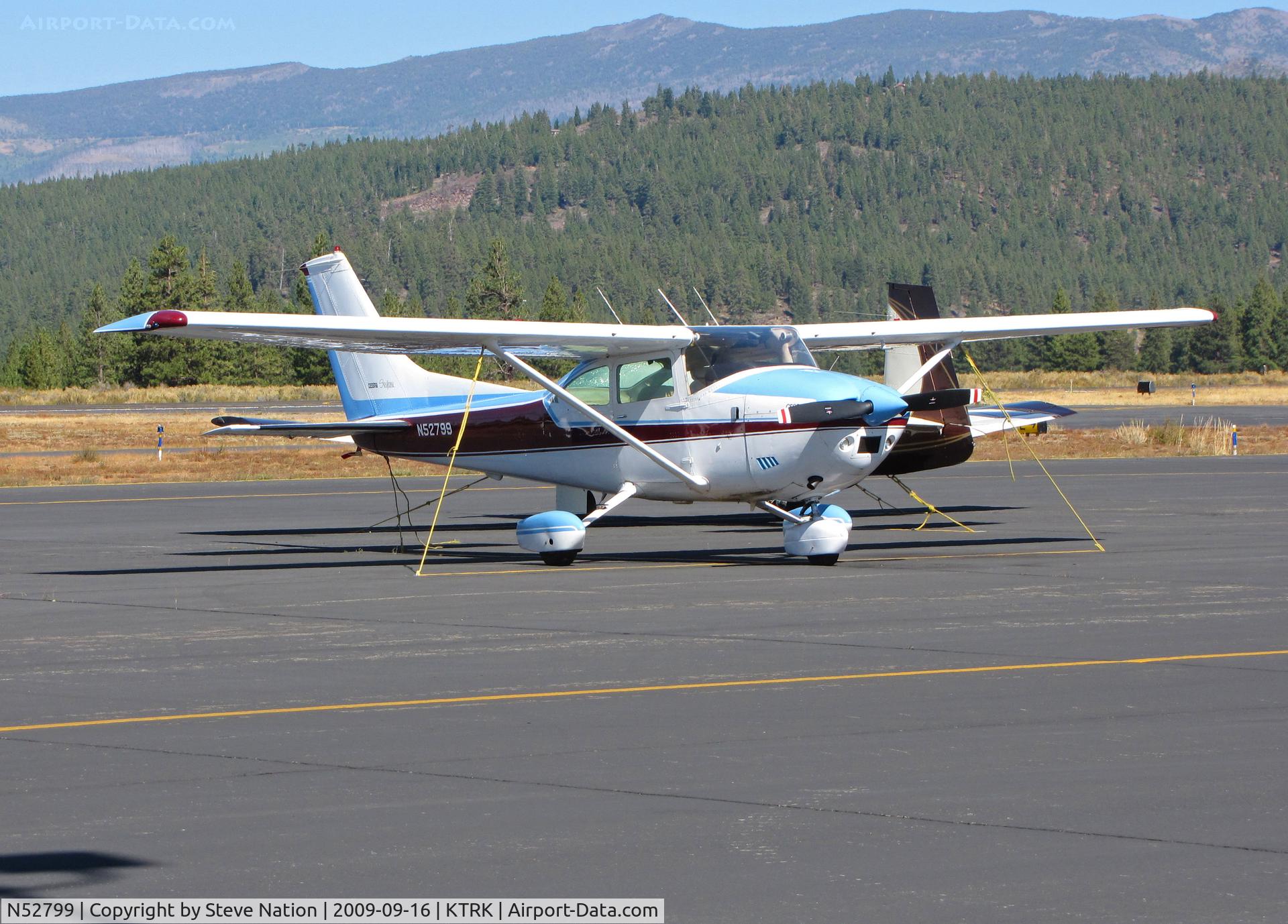 N52799, 1974 Cessna 182P Skylane C/N 18262854, 1974 Cessna 182P visiting from Monterey, CA