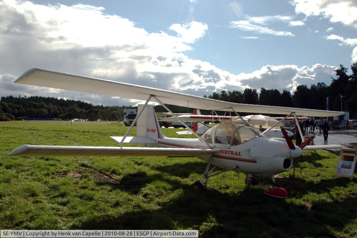 SE-YMV, 1990 Aviasud Mistral C/N 114/90-1009, Mistral in the grass at Göteborg Säve airport, Sweden