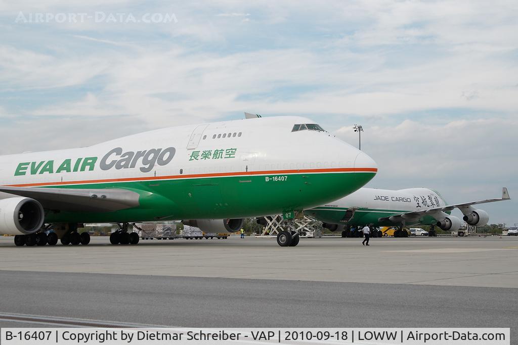 B-16407, 1995 Boeing 747-45E(BDSF) C/N 27899, Eva Air Boeing 747-400