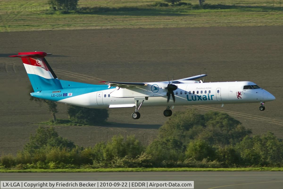LX-LGA, 2007 De Havilland Canada DHC-8-402Q Dash 8 C/N 4159, moments prior touchdown