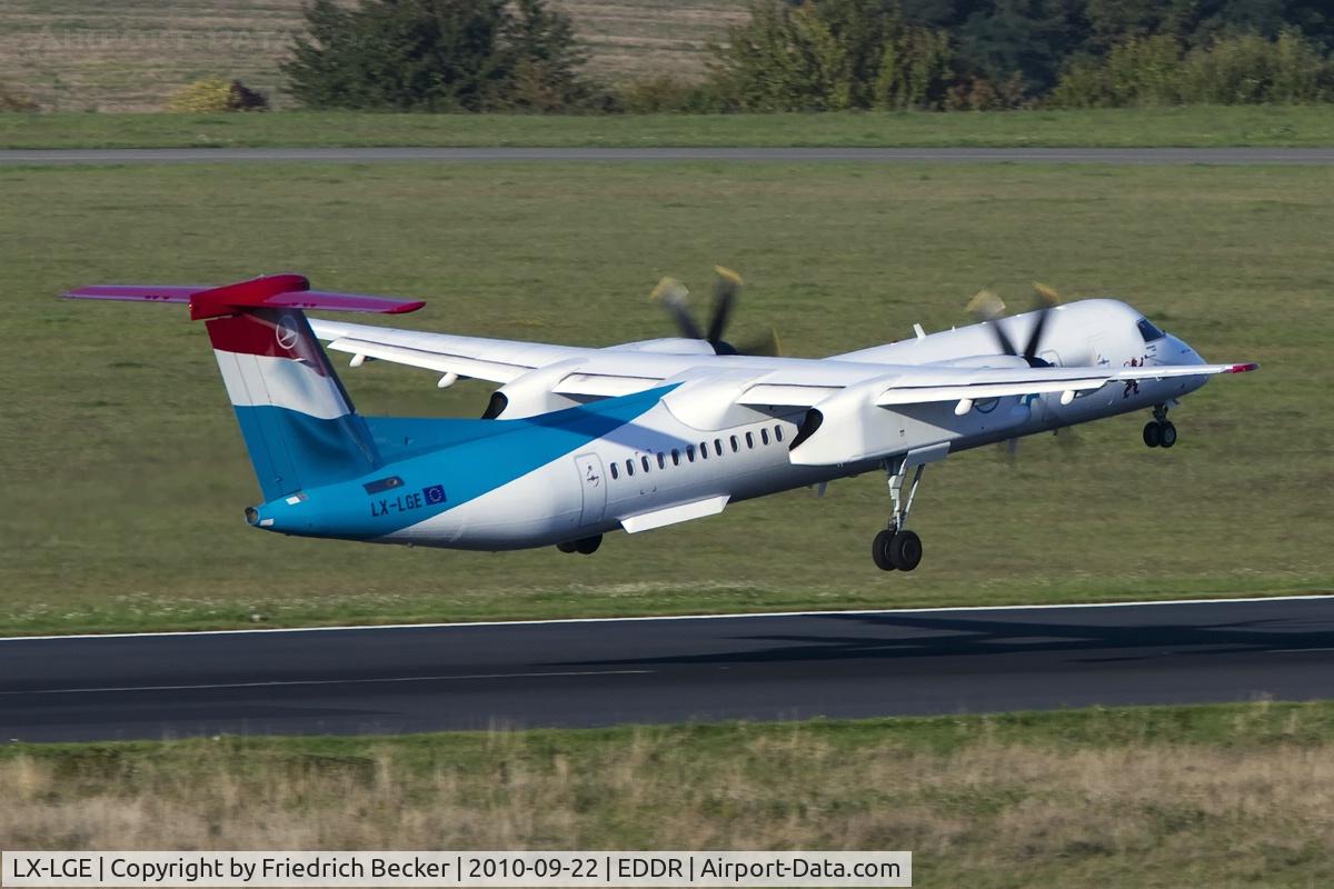 LX-LGE, 2009 De Havilland Canada DHC-8-402Q Dash 8 C/N 4284, departure to MUC via RW09