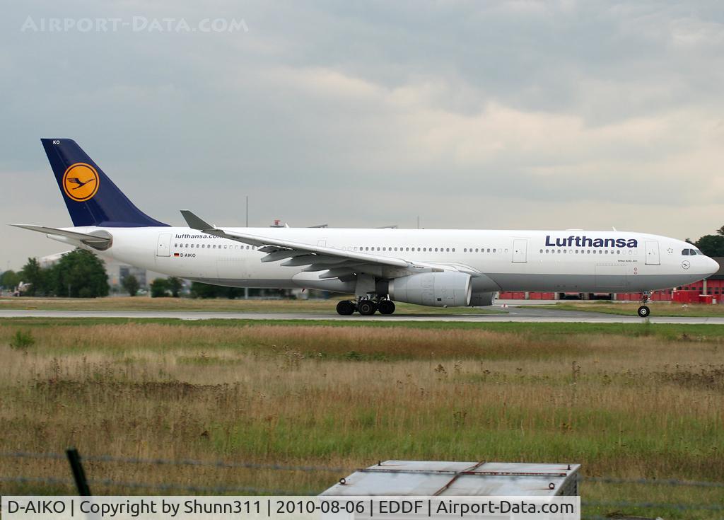 D-AIKO, 2009 Airbus A330-343X C/N 989, Taking off rwy 18