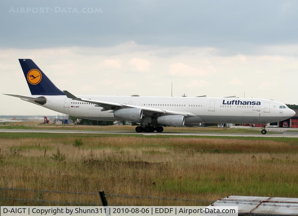 D-AIGT, 1999 Airbus A340-313 C/N 304, Taking off rwy 18