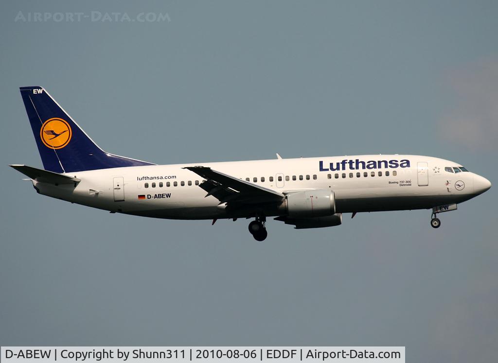 D-ABEW, 1995 Boeing 737-330 C/N 27905, Landing rwy 07R