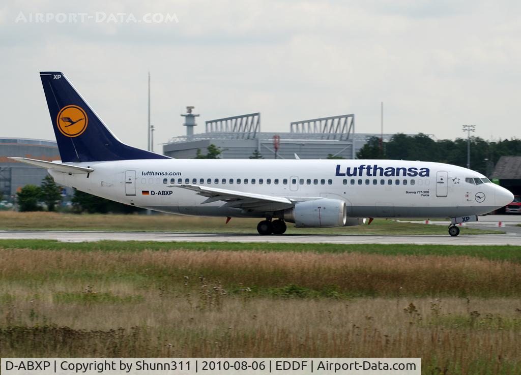 D-ABXP, 1988 Boeing 737-330 C/N 23874, Taking off rwy 18